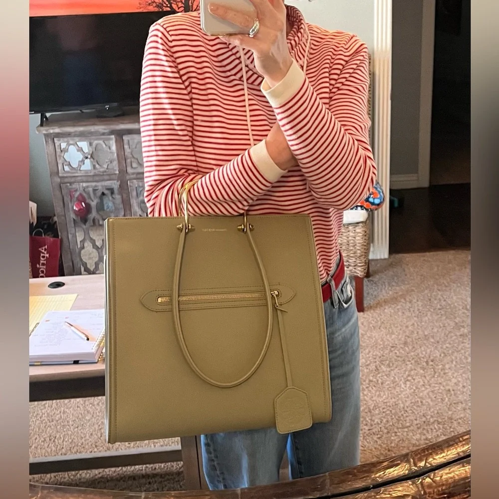 Authentic Alexander McQueen The Tall Story Tote Bag - Picture 16 of 16
